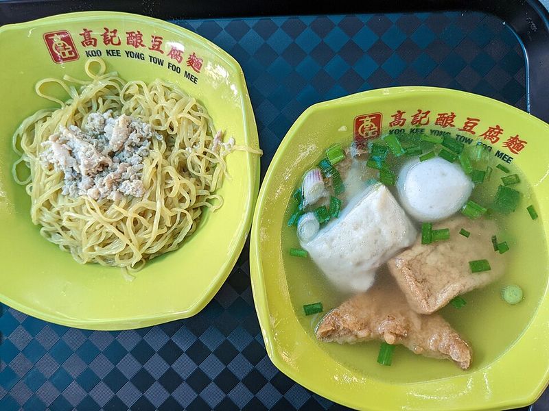 Yong Tau Foo (10 pcs, soup, no noodles)